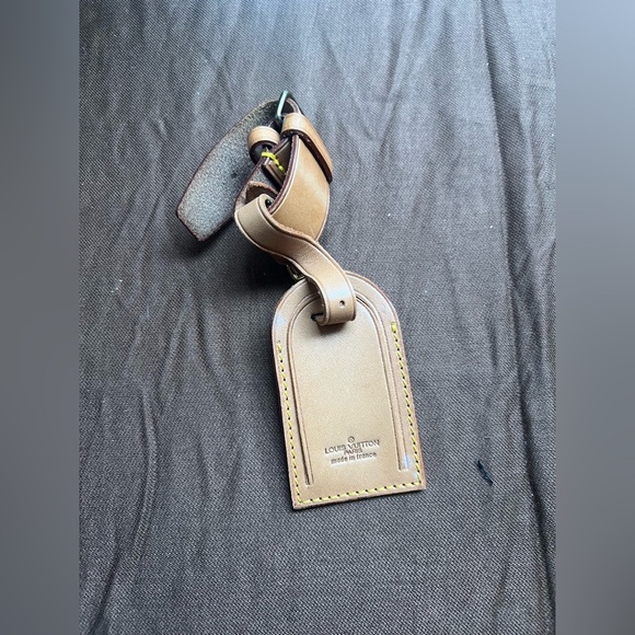 Louis Vuitton Luggage Tag - Great Condition - Picture 1 of 4